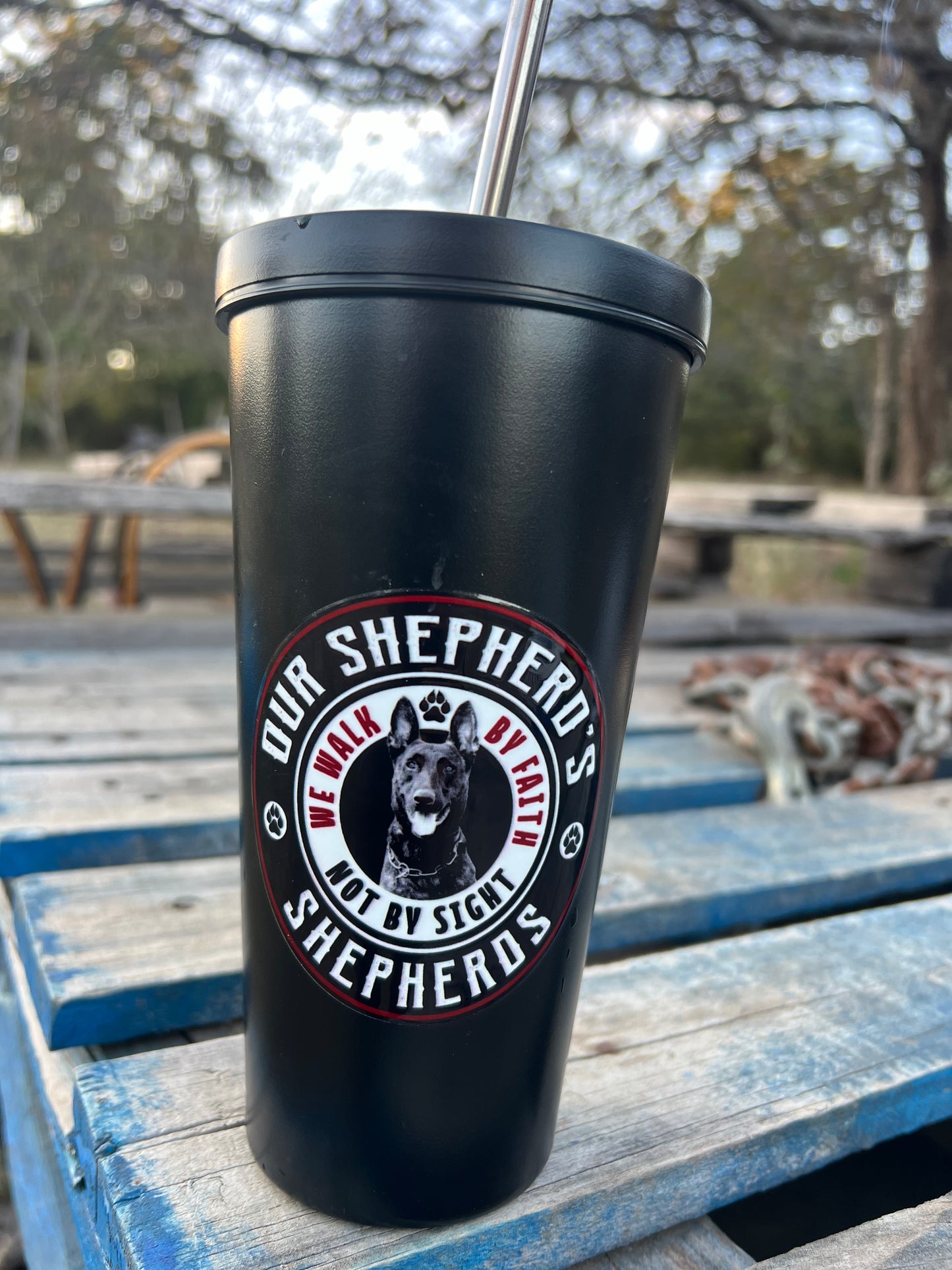 OSS Insulated tumbler with a straw