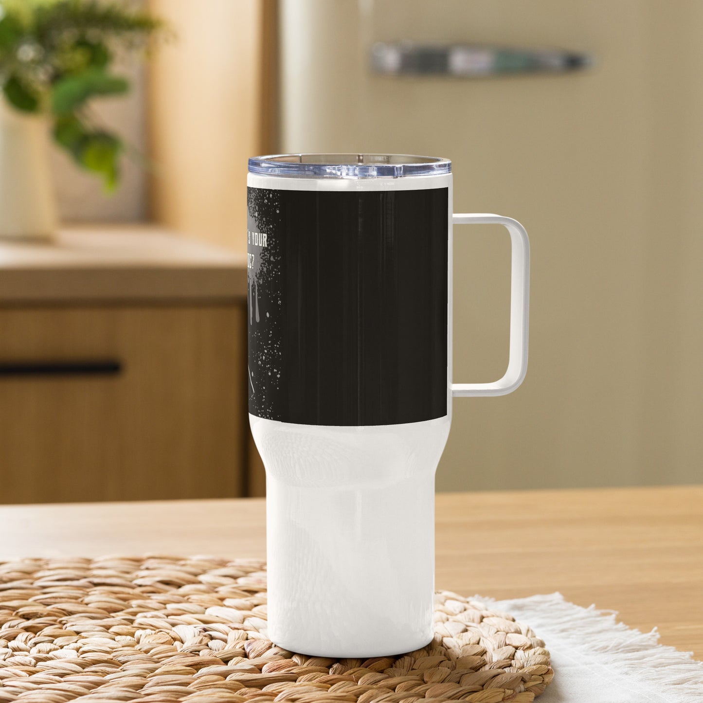 OSS 24-Travel mug with a handle